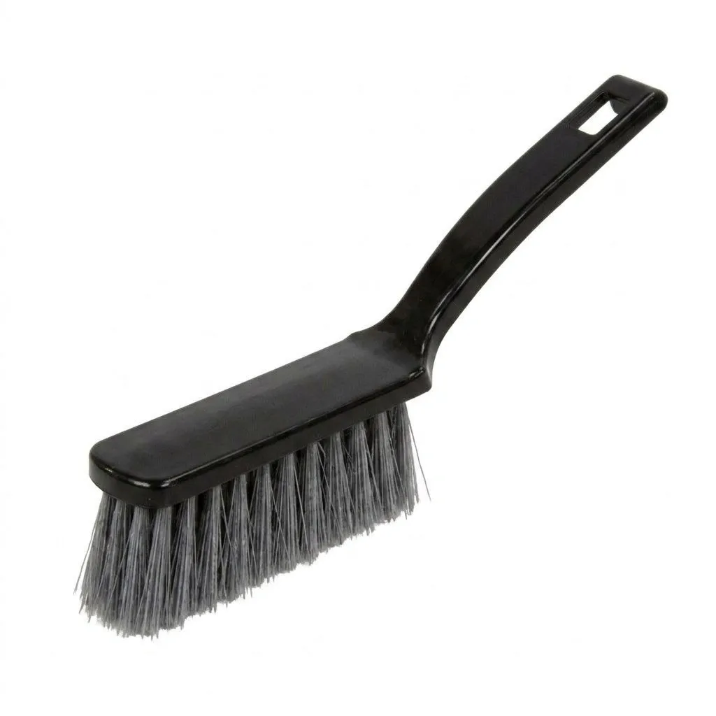 Щётка-сметка 4 рядная BLACK, размер 26,5 х 3,5 см, щетина 4 см