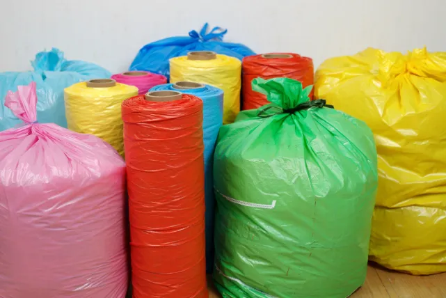 Мешки для мусора: виды, характеристики, параметры выбора