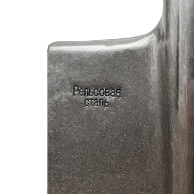 Комплект: Лопата штыковая из рельсовой стали с ребрами жесткости + Черенок 1 сорт