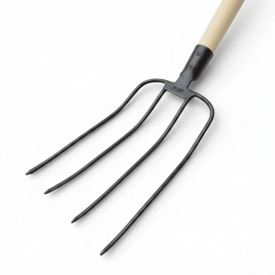 Комплект: Вилы 4-х рогие навозные, кованные + Черенок