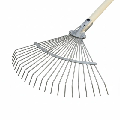 Комплект: Грабли веерные проволочные 22 зуба + Черенок